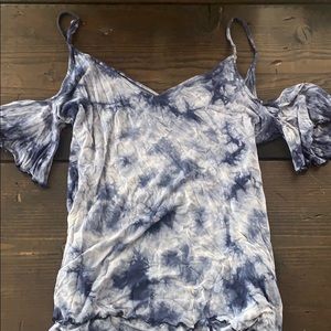 Blue Tie-dye tank top with shoulder sleeves